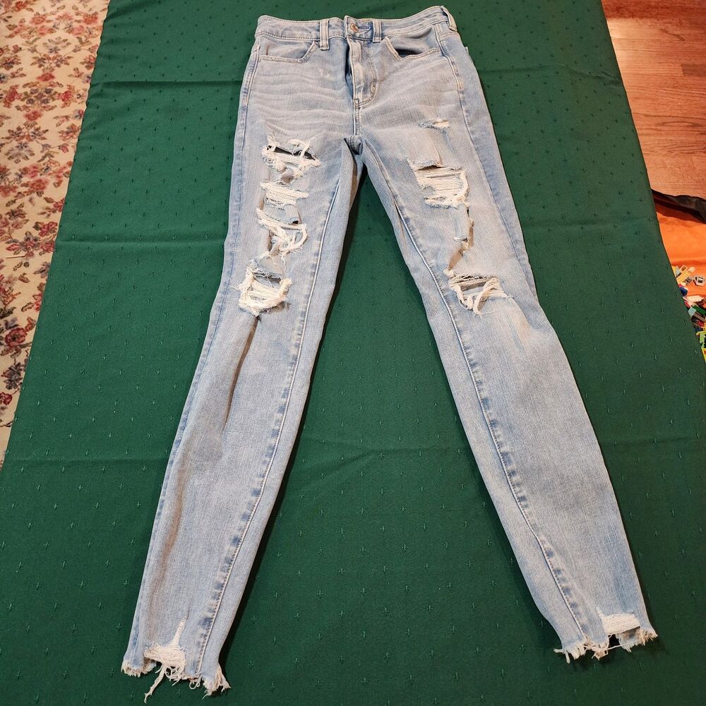 American Eagle Women's Distressed Skinny Jeans 360° Ne[x]t Level Stretch Size 2